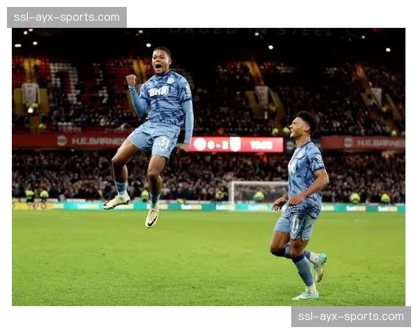 即时：阿斯顿维拉2-0阿森纳，沃特金斯、利昂·贝利先后破门